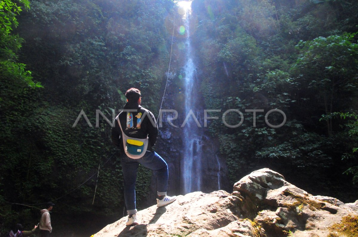Wisata air terjun Montel