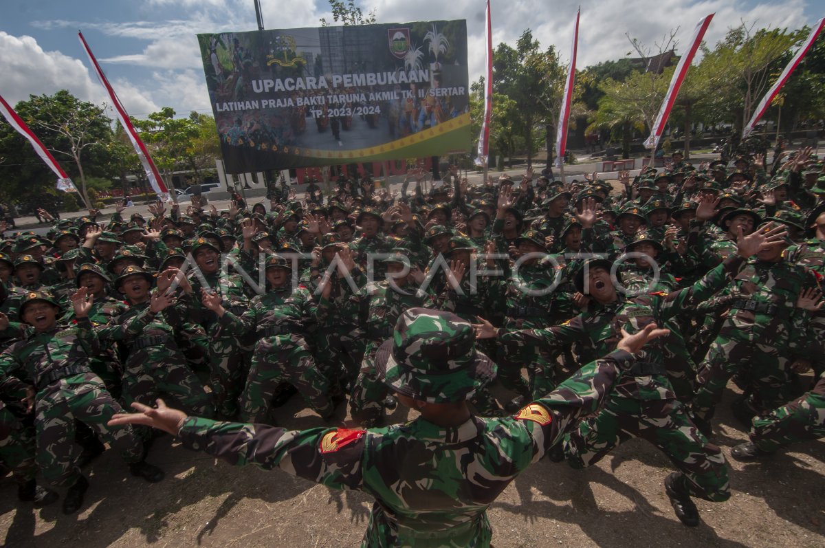 Pembukaan Latihan Praja Bakti Taruna Akmil Di Boyolali Antara Foto 4363