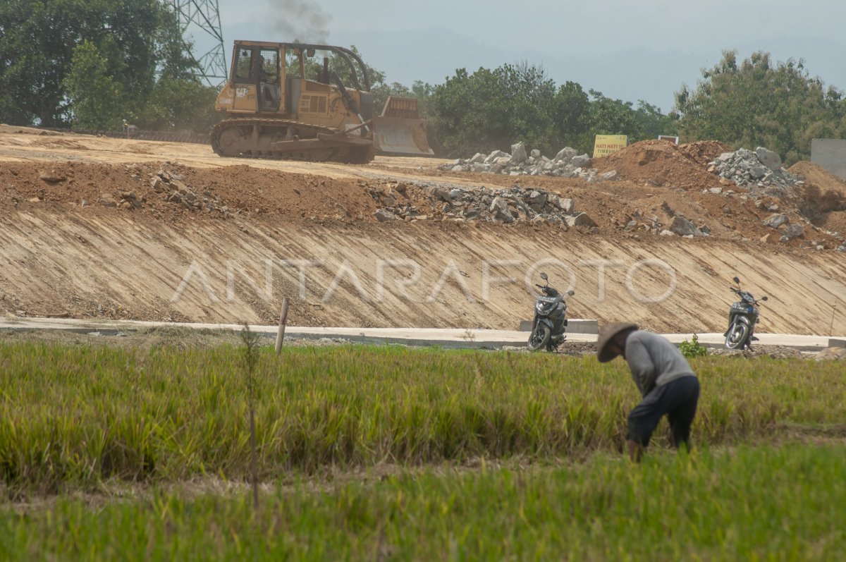 Target Jalan Tol Fungsional Solo-Yogyakarta | ANTARA Foto