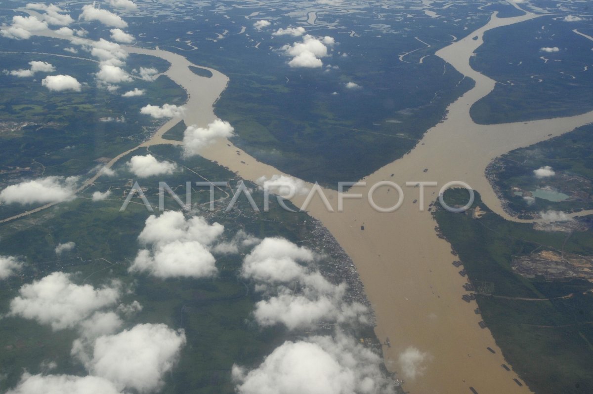 FUNGSI SUNGAI MAHAKAM | ANTARA Foto