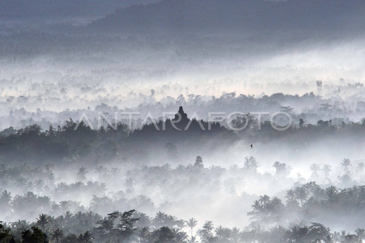 Mengejar Sunrise di Borobudur: Pengalaman yang Bikin Nagih