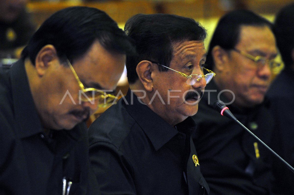 PENEGAKAN HUKUM 2013 | ANTARA Foto