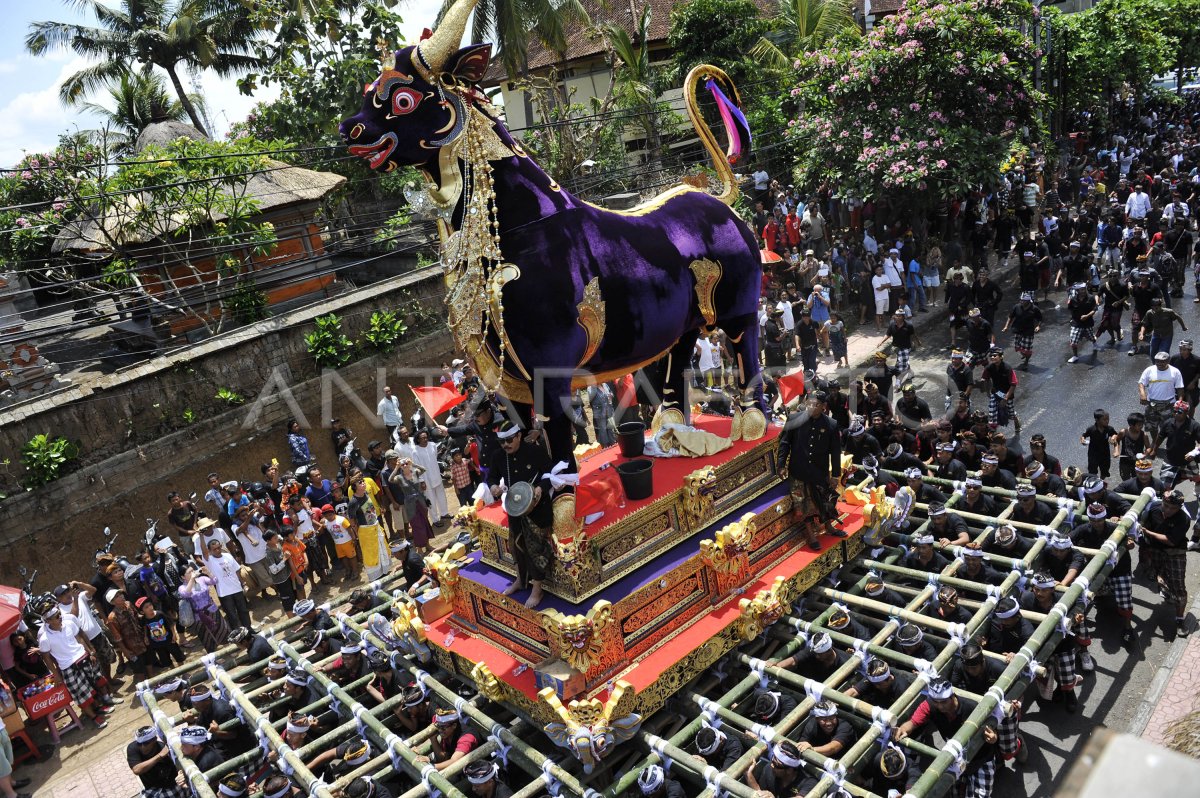 NGABEN PURI UBUD | ANTARA Foto