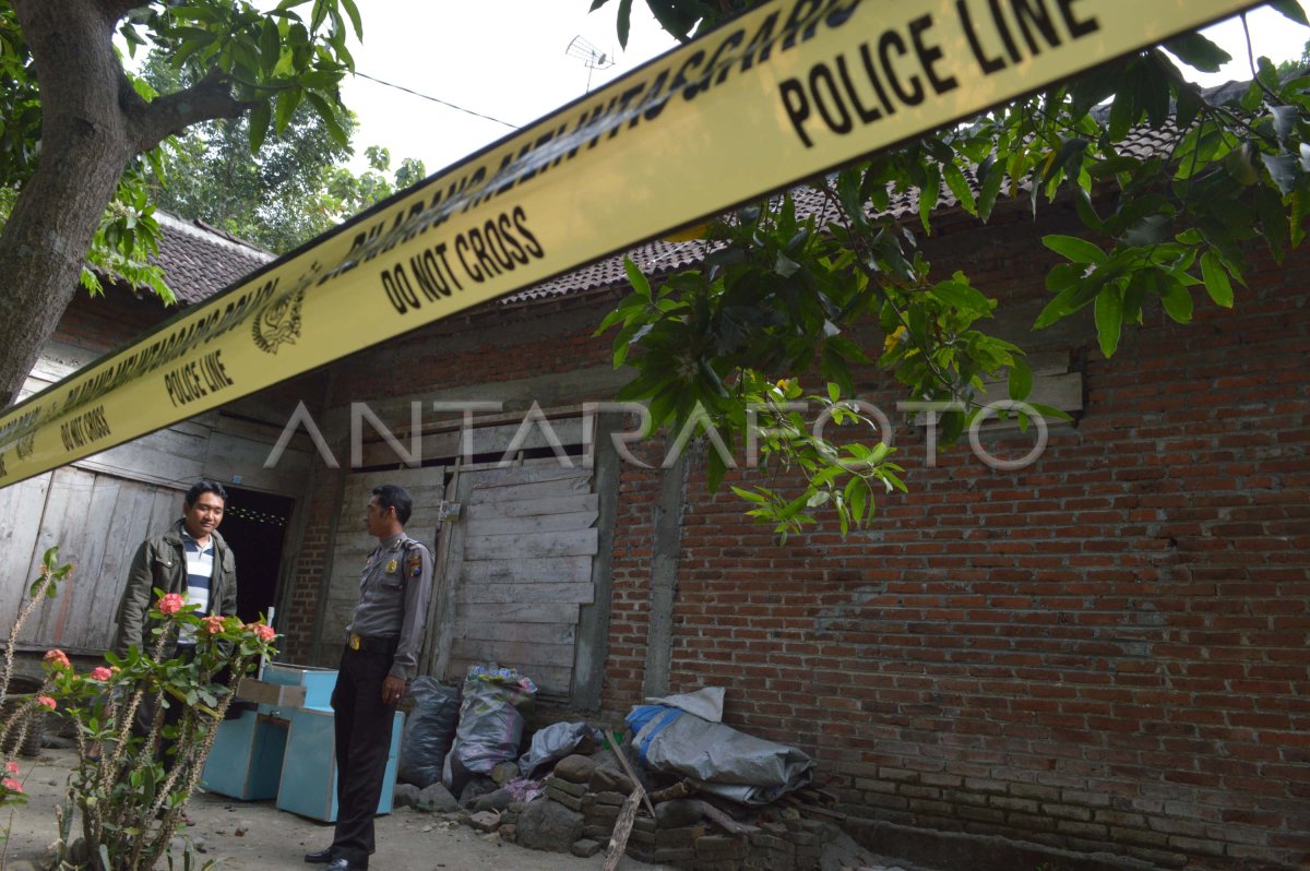 RUMAH TERDUGA TERORIS SUKARDI | ANTARA Foto