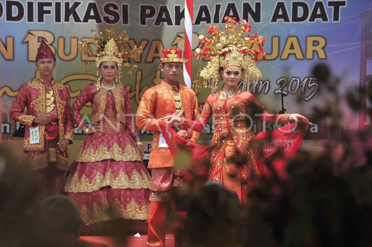 Modifikasi Pakaian Adat Sumsel Antara Foto