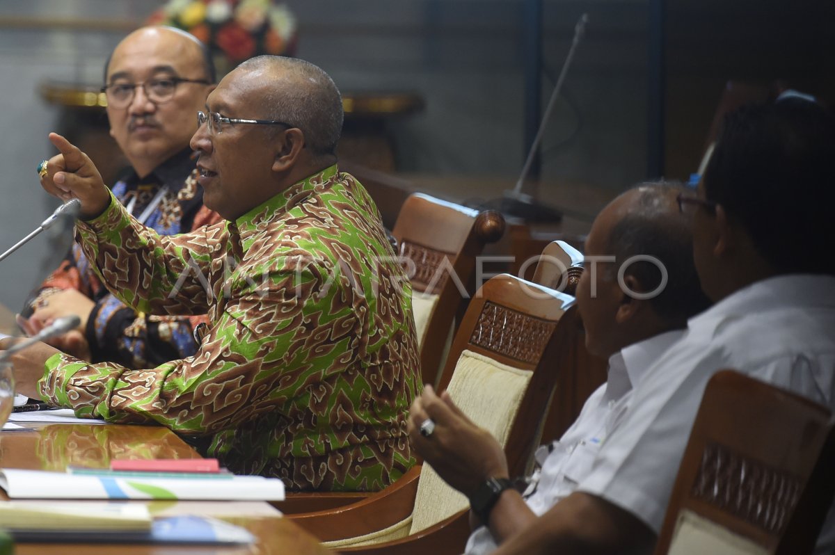 PANJA BIAYA PENYELENGGARAAN IBADAH HAJI | ANTARA Foto