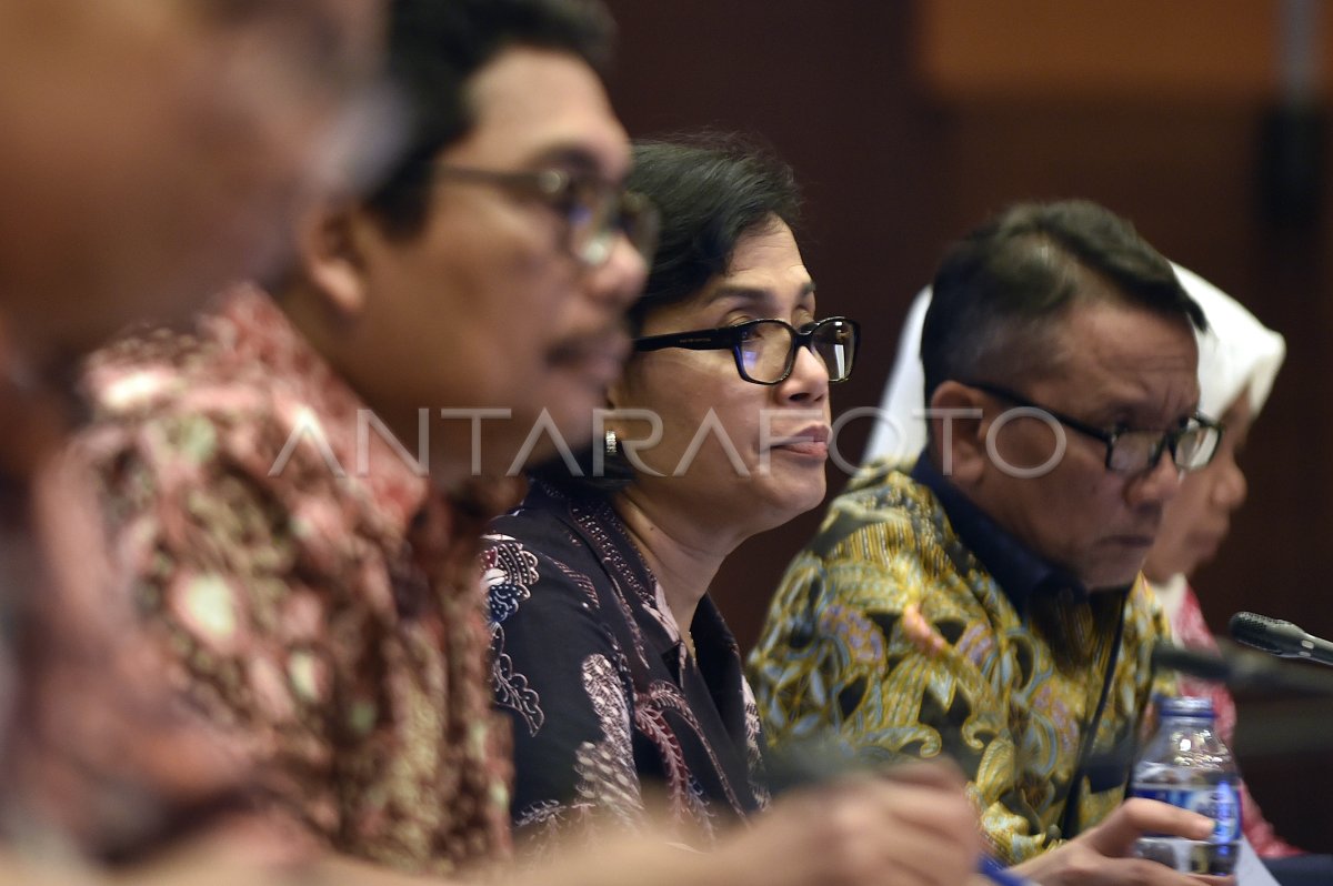 EVALUASI PROGRAM PENGAMPUNAN PAJAK | ANTARA Foto