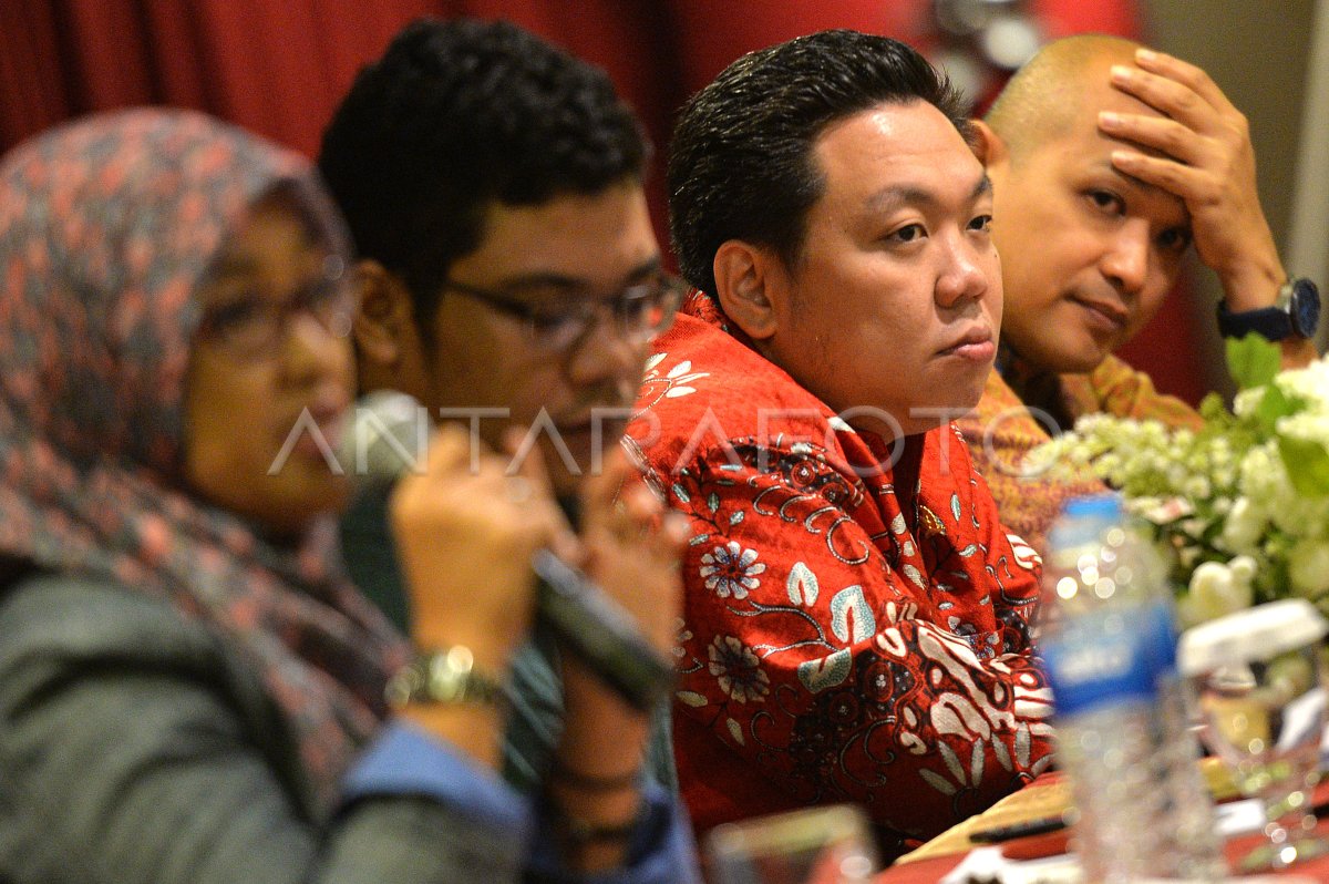 SEMINAR BUDAYA INTERNET SEHAT