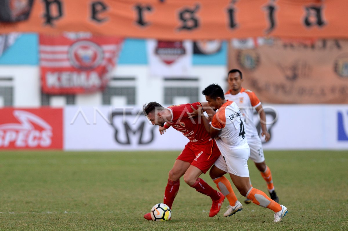 PERSIJA JAKARTA VS BORNEO FC | ANTARA Foto