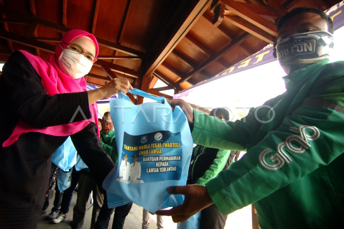 BANTUAN RANTANG MAKANAN MELALUI OJEK DARING