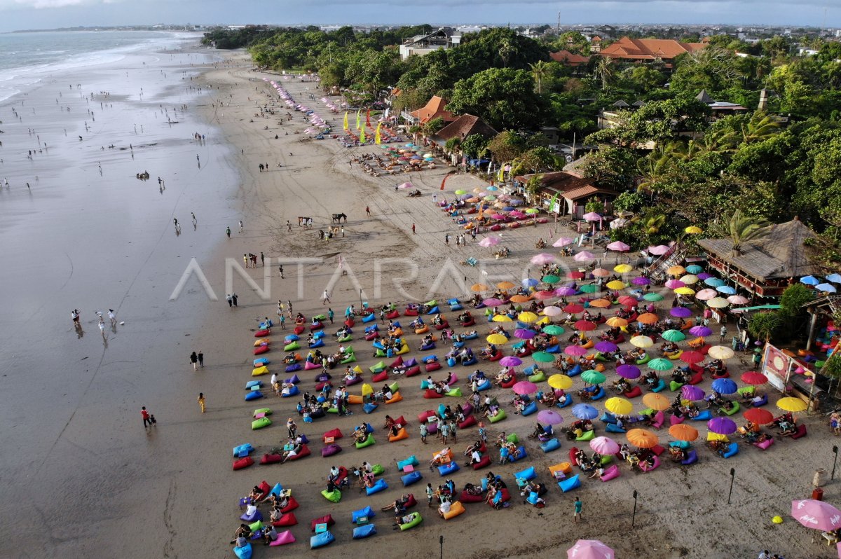 AKHIR LIBUR TAHUN BARU | ANTARA Foto