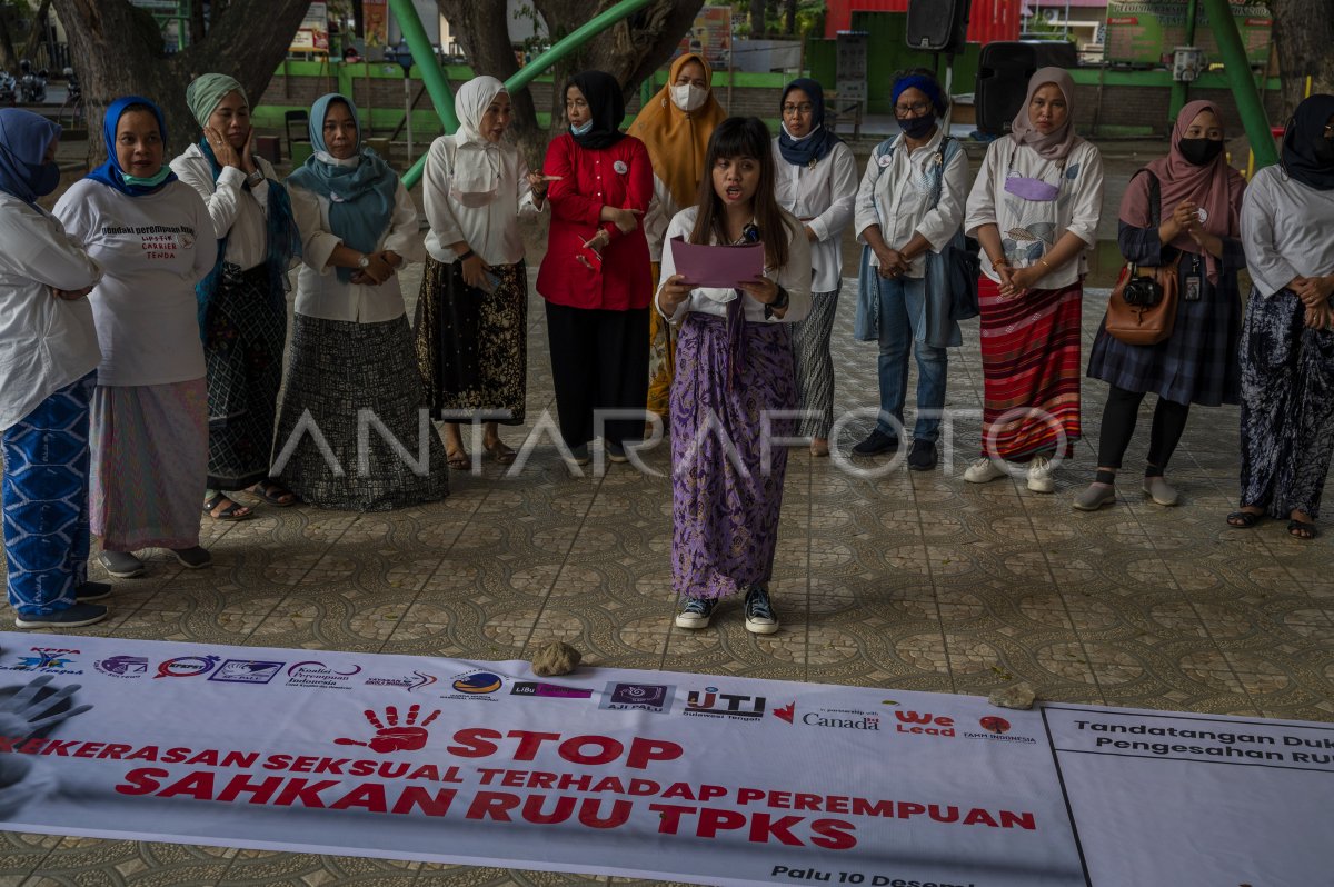 KAMPANYE ANTI KEKERASAN TERHADAP PEREMPUAN | ANTARA Foto