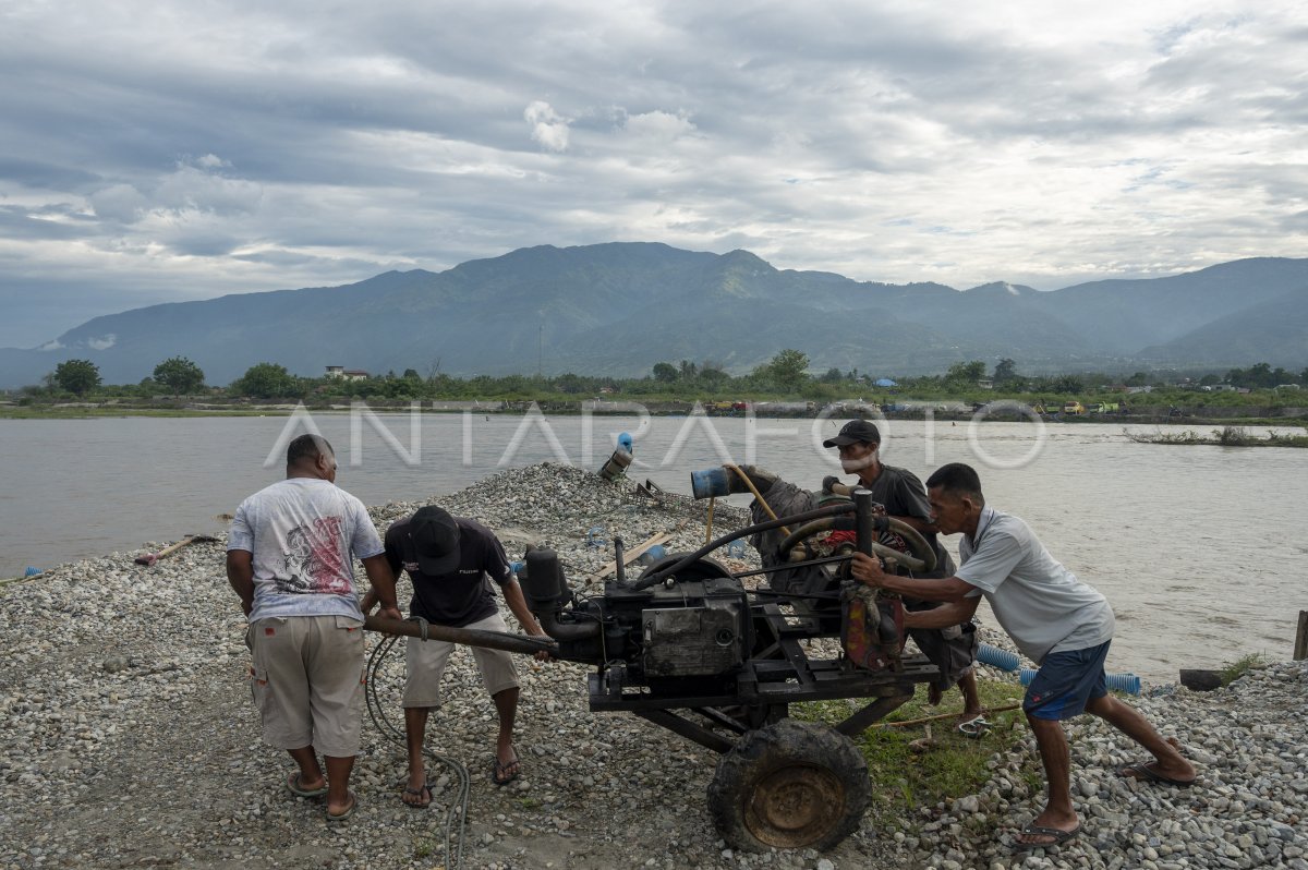 AKTIVITAS PENAMBANGAN PASIR MENURUN AKIBAT CUACA