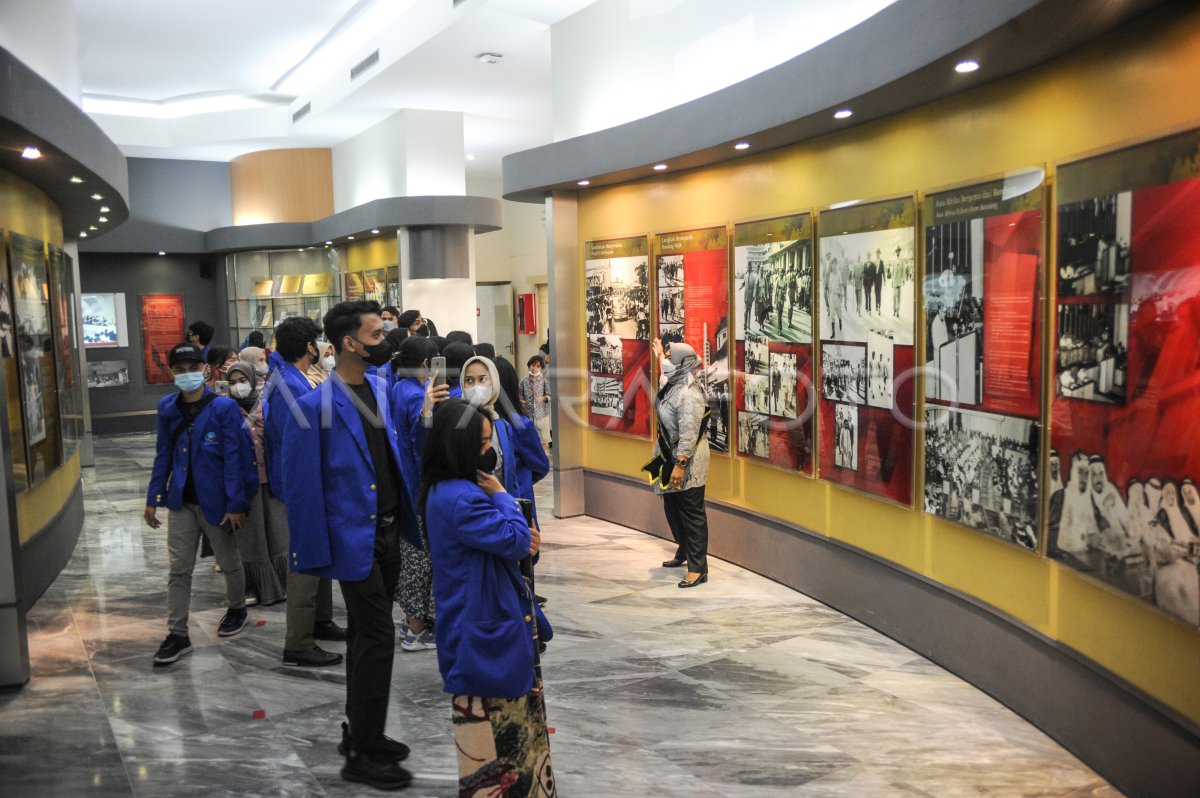 LIBURAN SEKOLAH DI MUSEUM KAA | ANTARA Foto