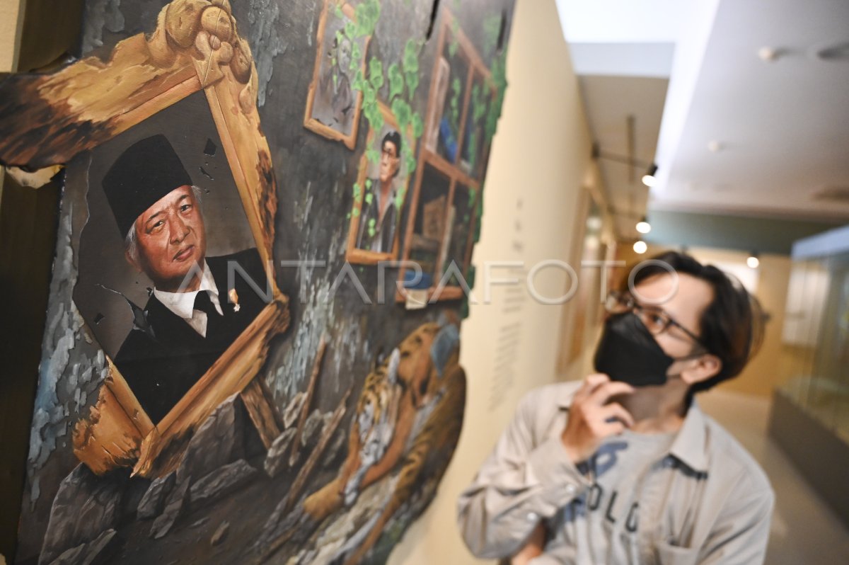 GELAR KARYA SENI LUKIS DI MUSEUM BASOEKI ABDULLAH | ANTARA Foto