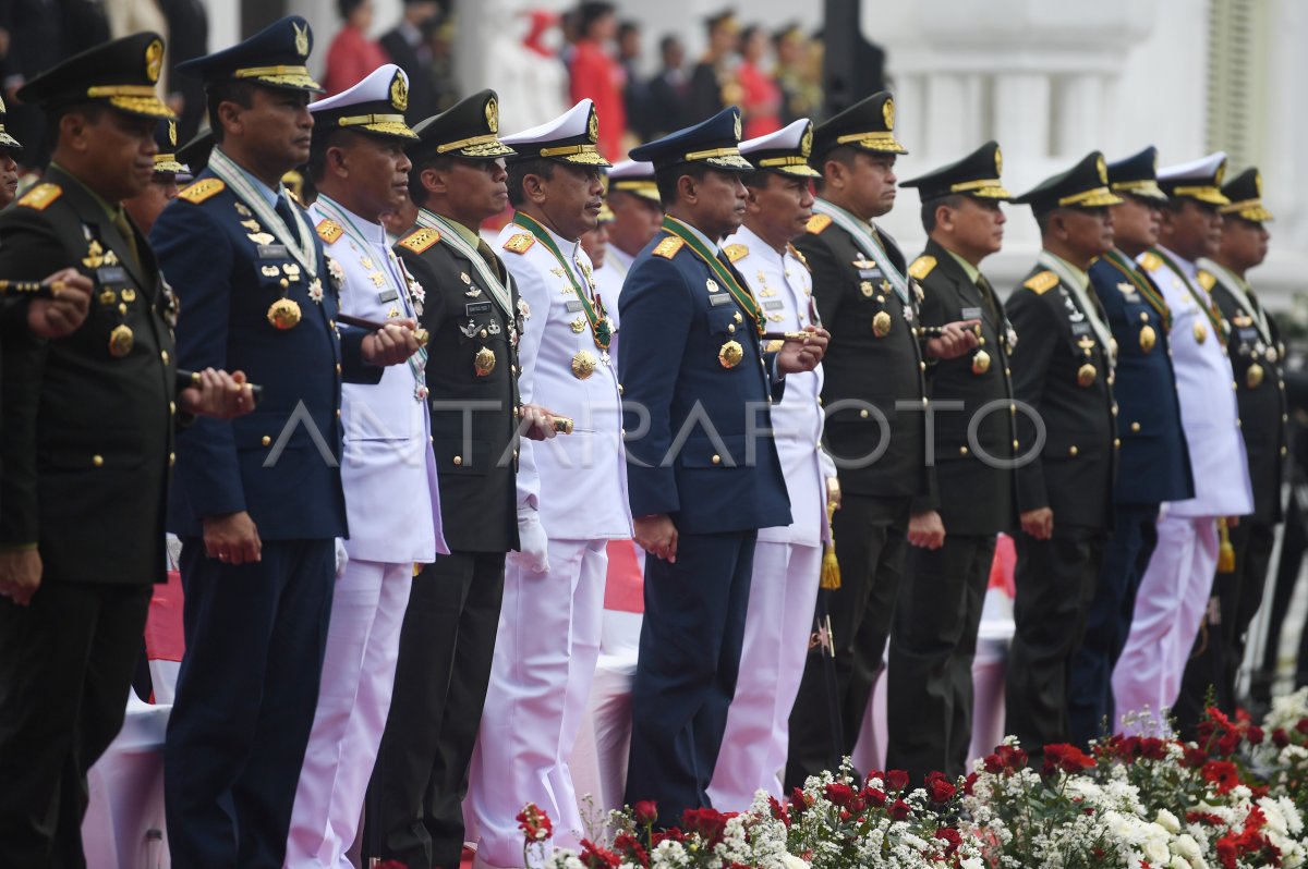 UPACARA HUT KE-77 TNI | ANTARA Foto