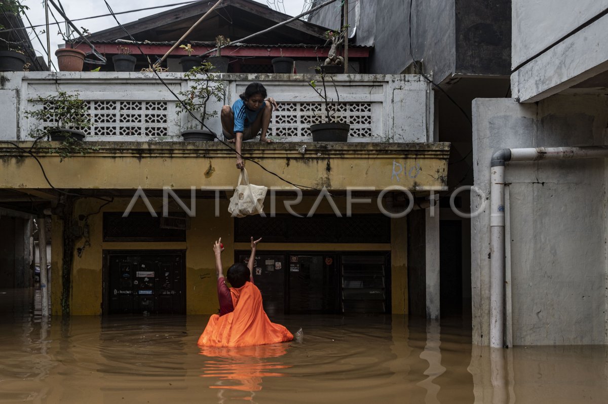 BANJIR DI JAKARTA | ANTARA Foto