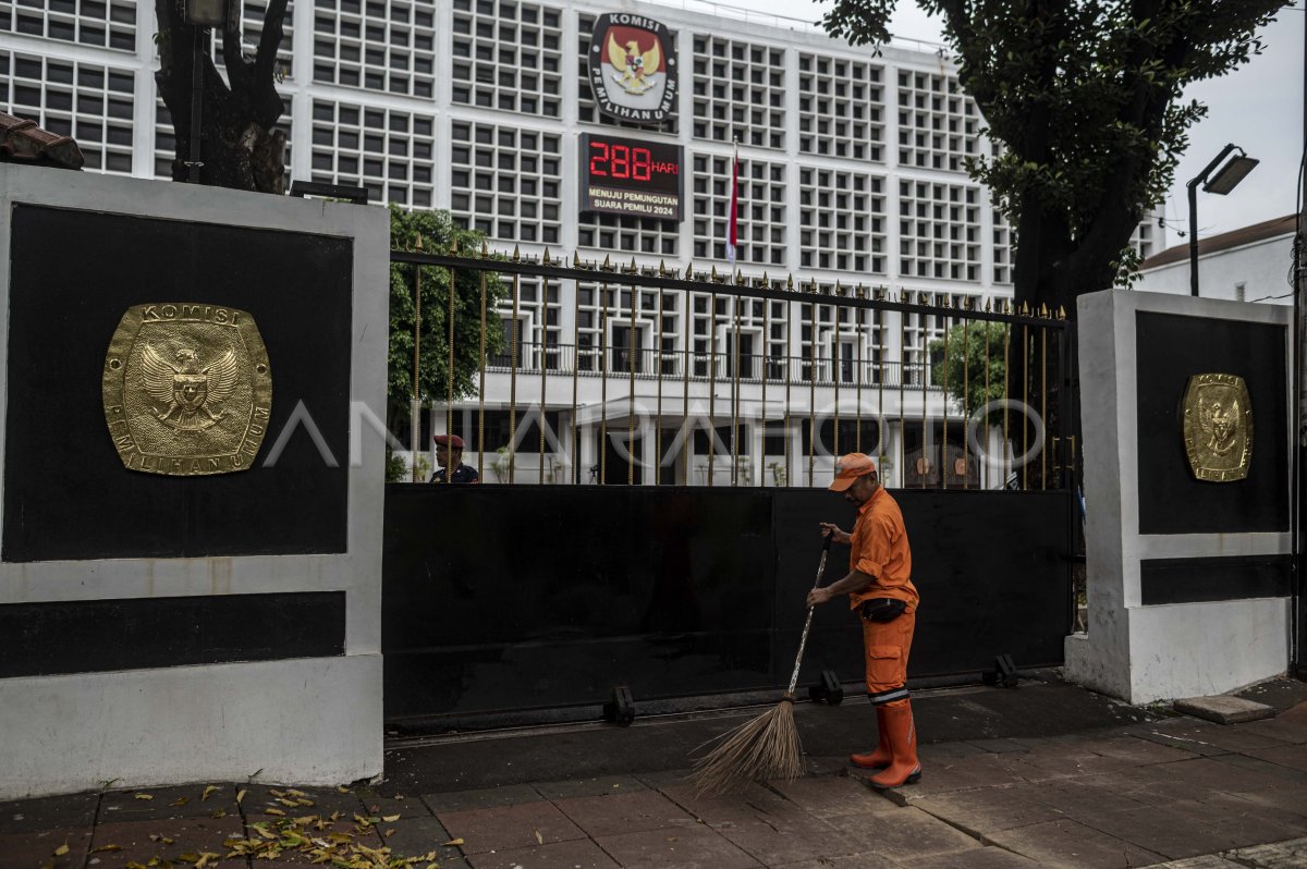 Kpu Buka Pendaftaran Bakal Calon Legislatif Pemilu 2024 Antara Foto