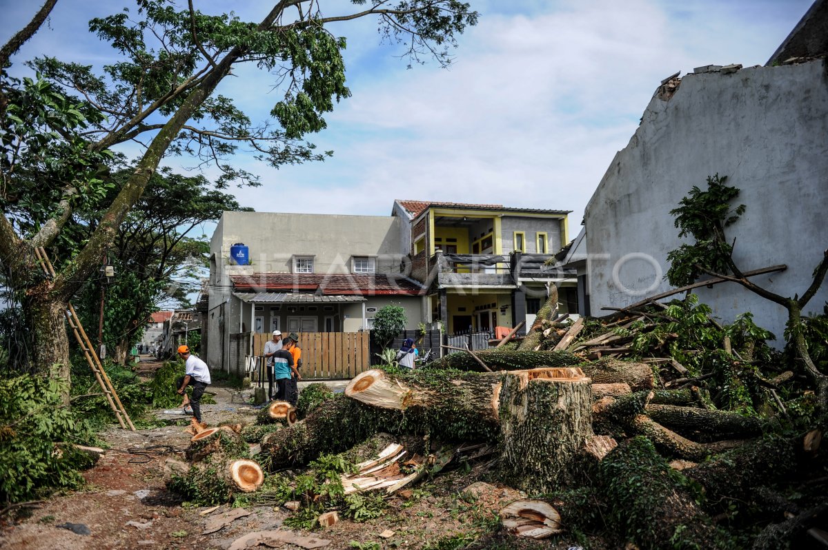 Bencana angin puting beliung di Kabupaten Bandung