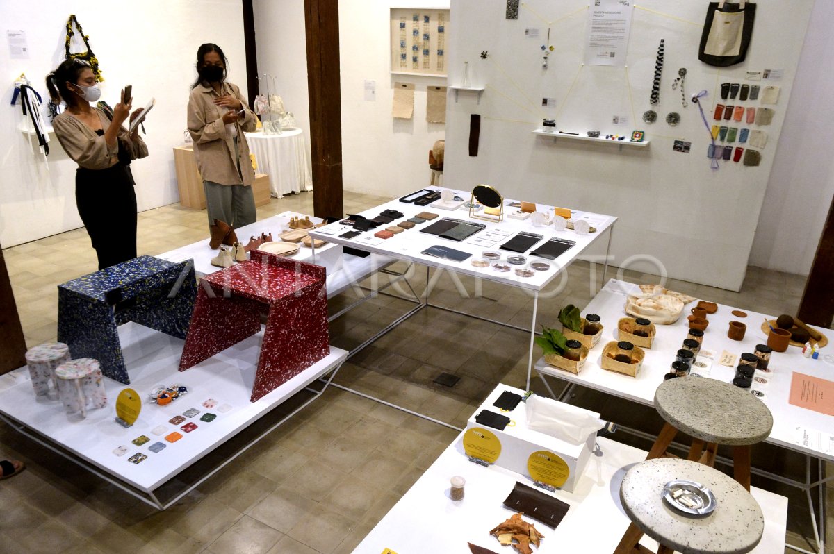 Pameran inovasi produk daur ulang di Bali