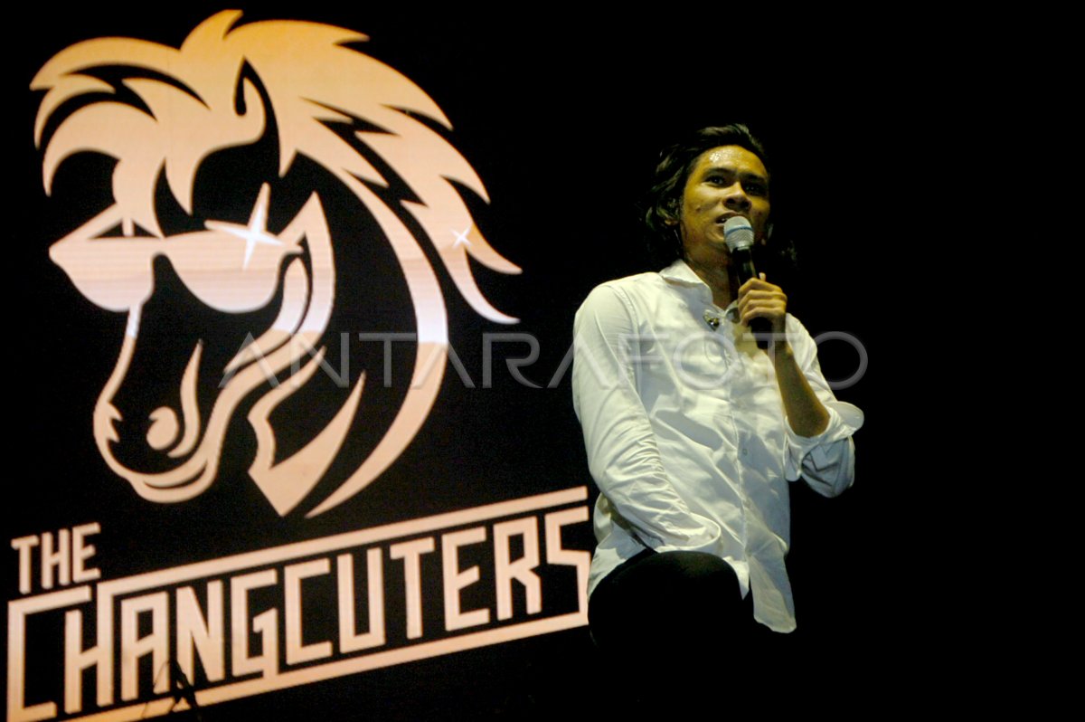 Konser The Changcuters di Tegal