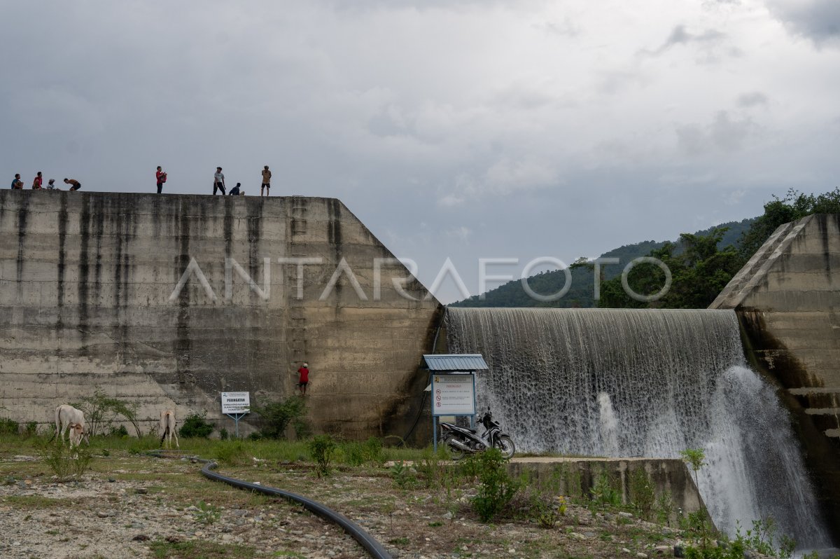 Sabo Dam Jadi Tempat Rekreasi Antara Foto