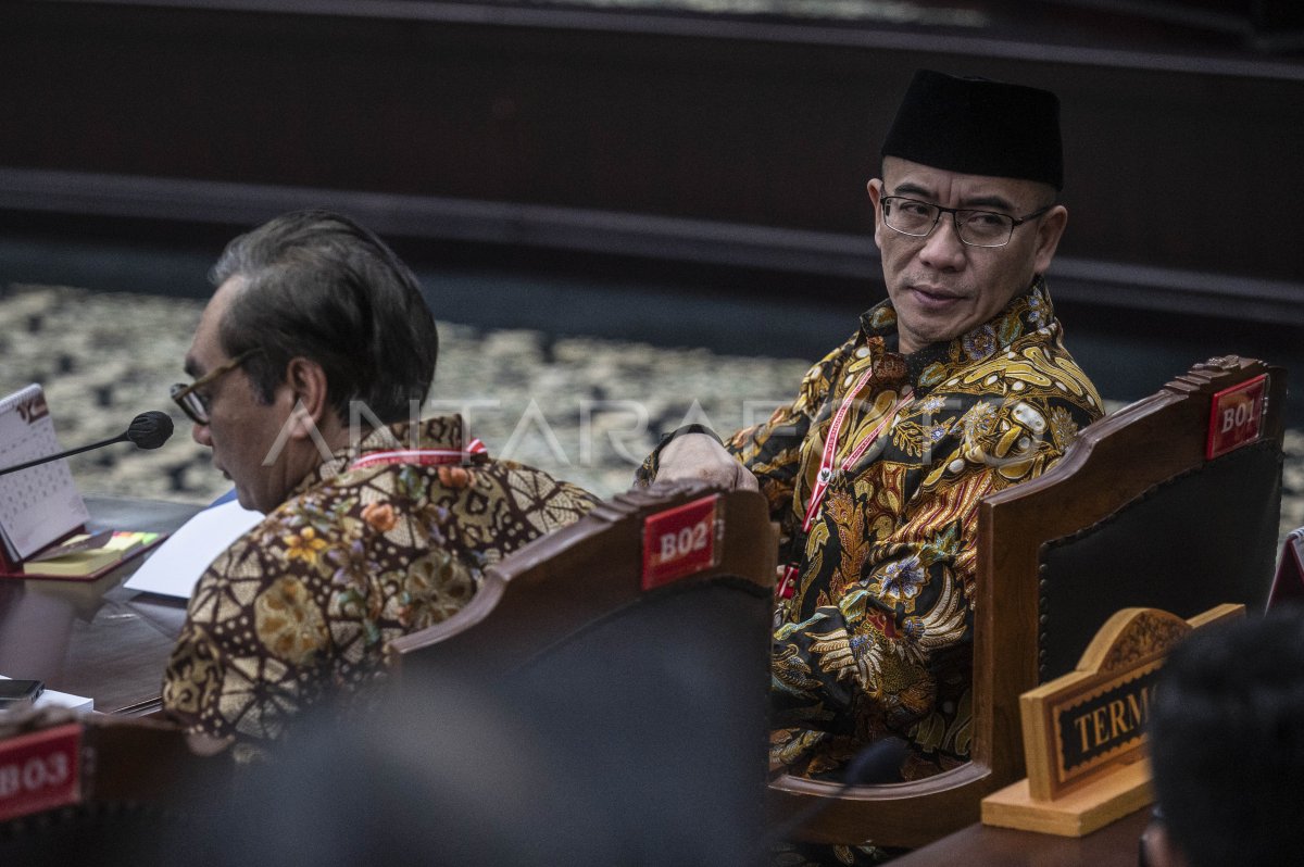 Sidang Perdana Perselisihan Hasil Pilpres 2024 | ANTARA Foto