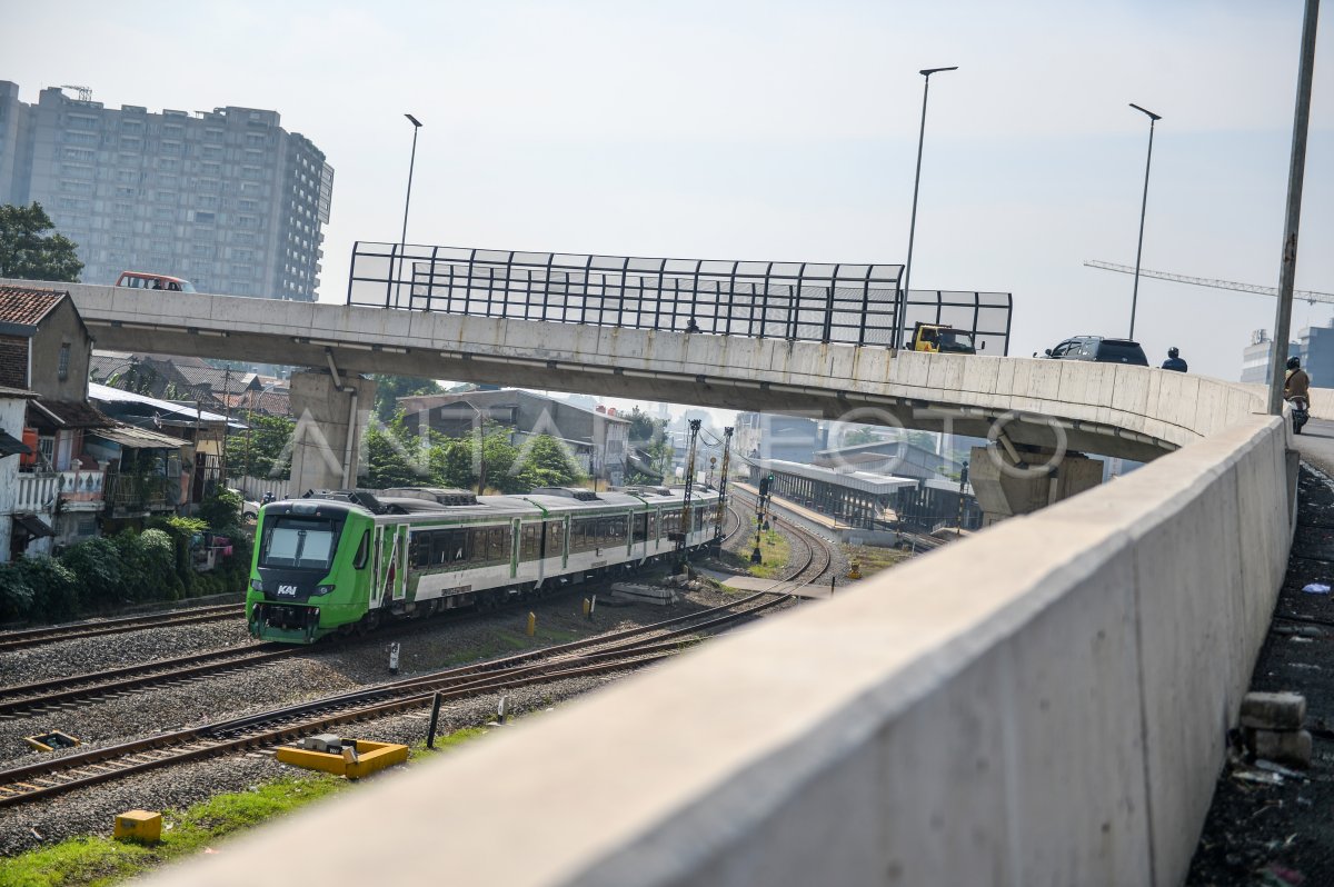 Proyek jalan layang Ciroyom rampung | ANTARA Foto