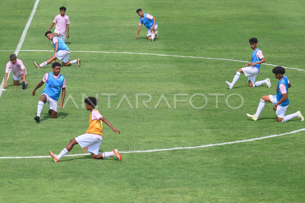 Latihan Timor Leste jelang Kualifikasi AFC U20 2025 | ANTARA Foto
