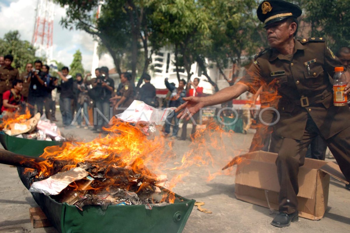 Pemusnahan Barang Bukti Antara Foto