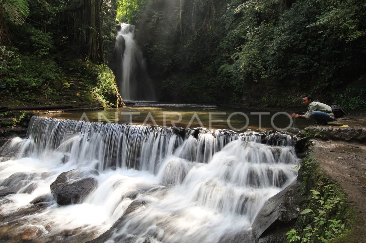 Wisata Curug Ciputri Antara Foto