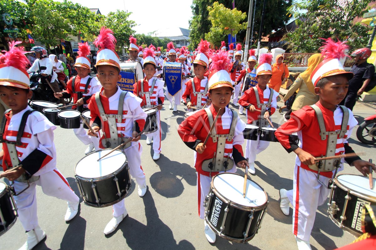 LOMBA MARCHING BAND | ANTARA Foto