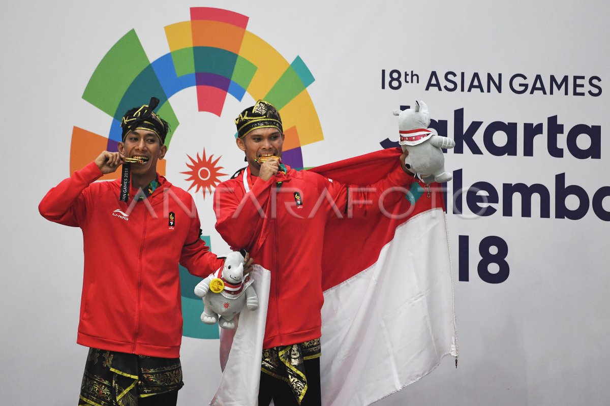 MEDALI EMAS PENCAK SILAT SENI GANDA PUTRA INDONESIA | ANTARA Foto