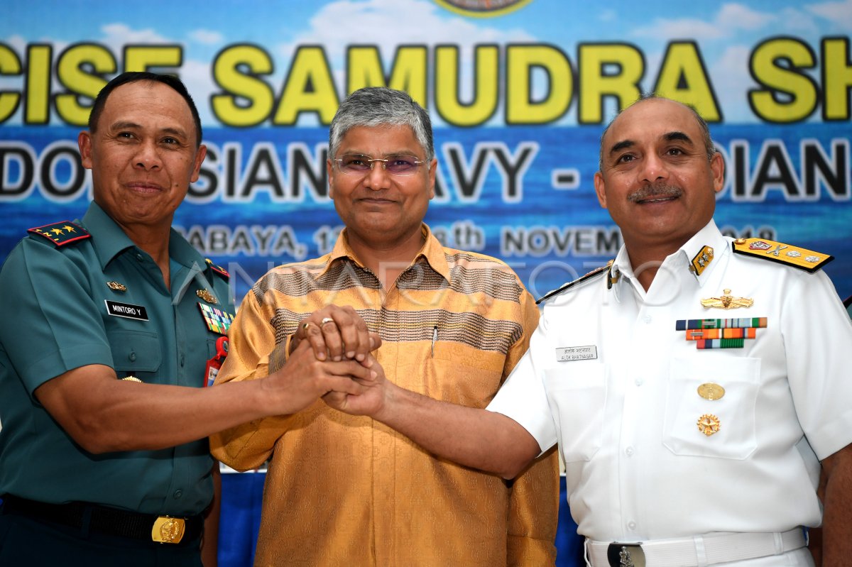 Pembukaan Latihan Bersama Tni Al Dan India Navy Antara Foto