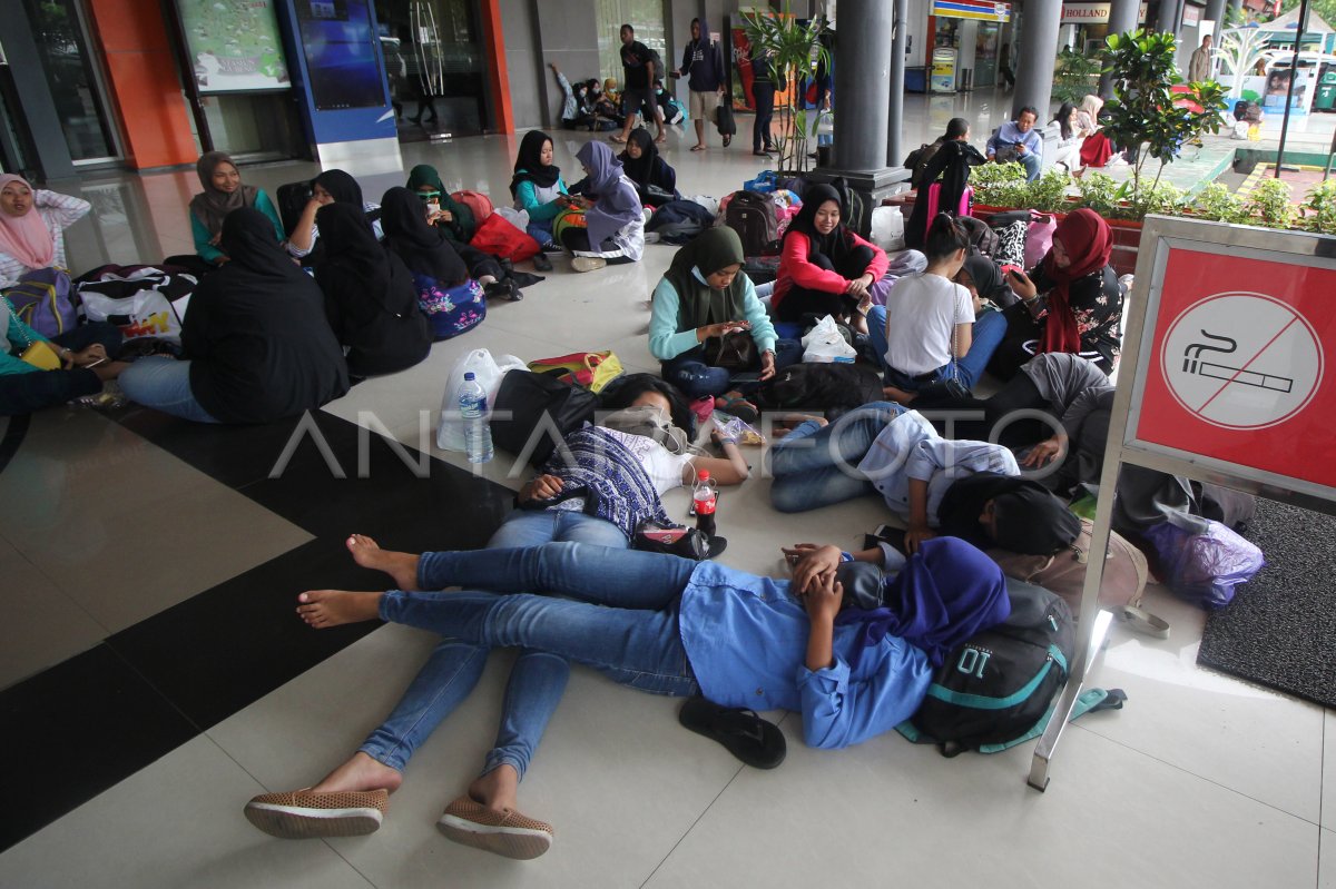 DAMPAK BANJIR PASURUAN | ANTARA Foto