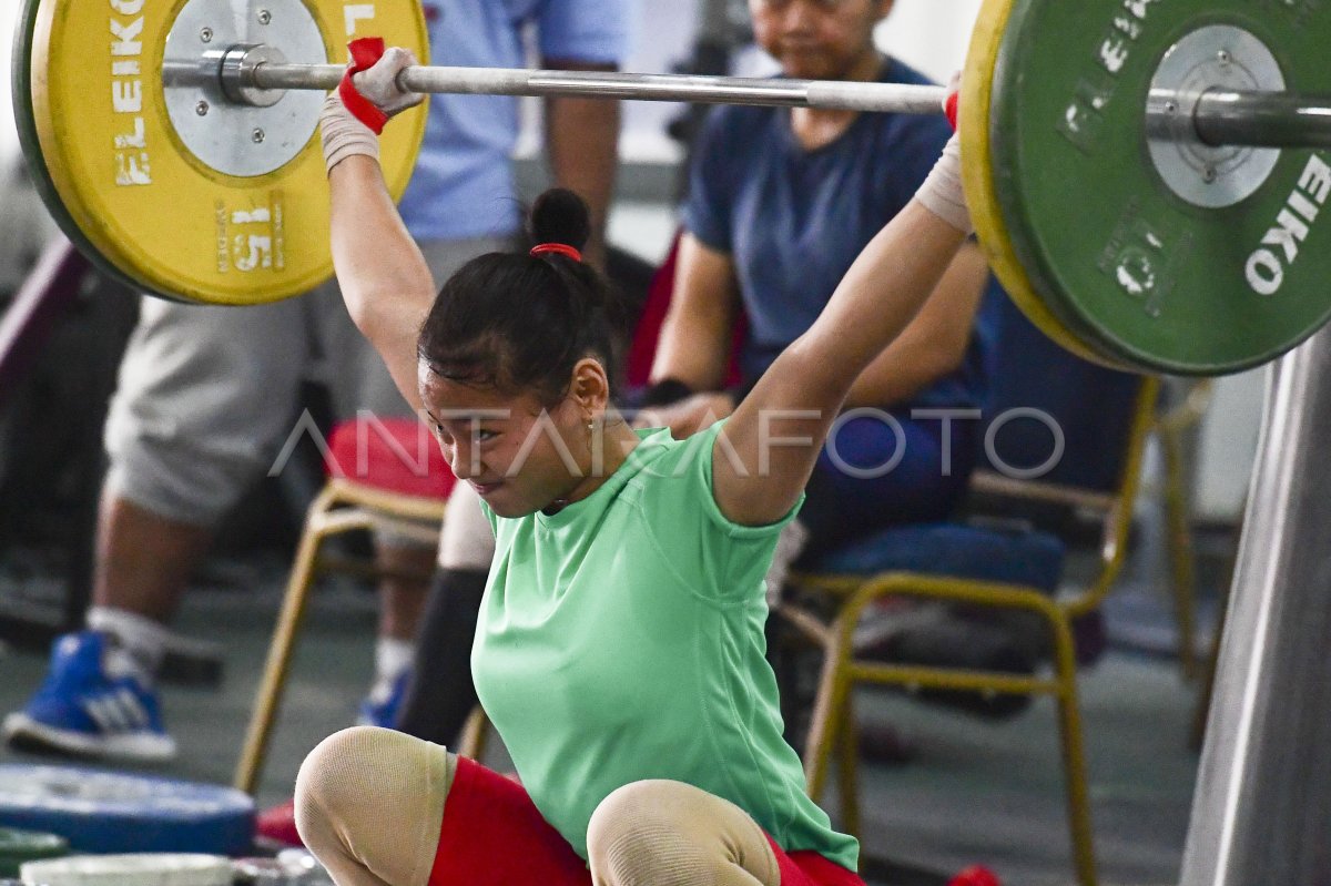 Pelatnas Angkat Besi Antara Foto