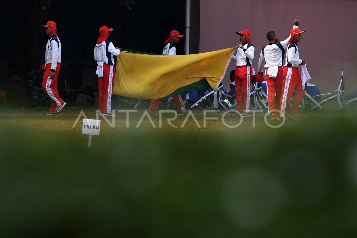 LATIHAN PASKIBRAKA NASIONAL | ANTARA Foto