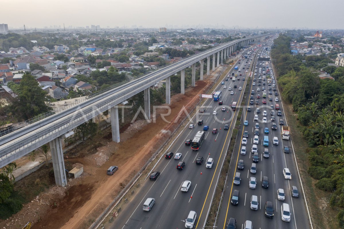 Rencana Uji Coba Lrt Cawang Cibubur Antara Foto