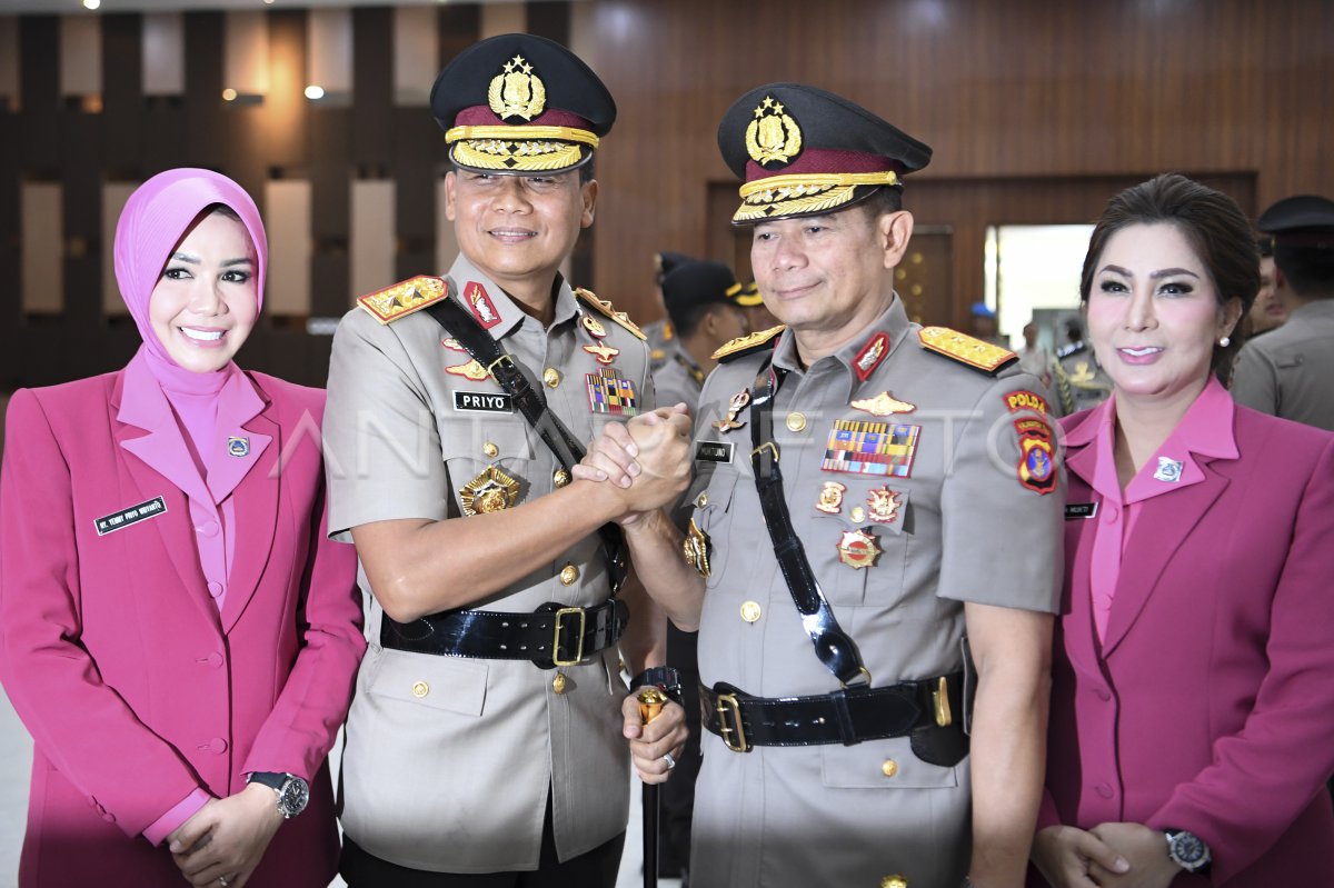 ROTASI PEJABAT TINGGI POLRI | ANTARA Foto