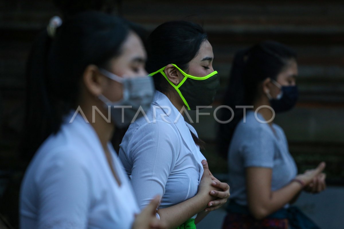 Tempat Ibadah Mulai Dibuka Di Tangerang Antara Foto