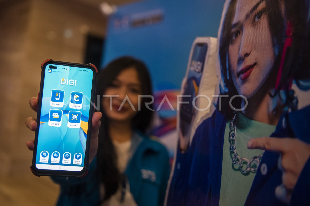 LAYANAN PEMBAYARAN DIGITAL BARU BANK BJB | ANTARA Foto