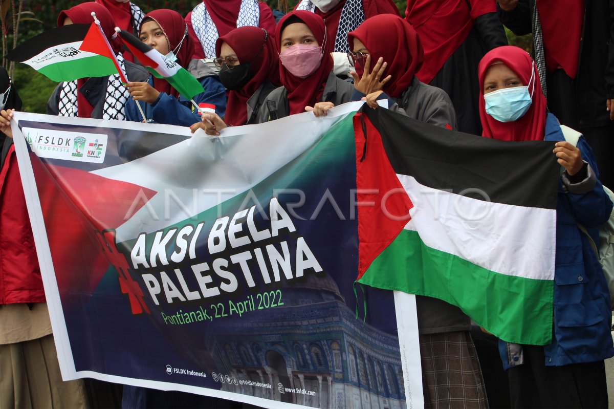 AKSI BELA PALESTINA DI PONTIANAK | ANTARA Foto