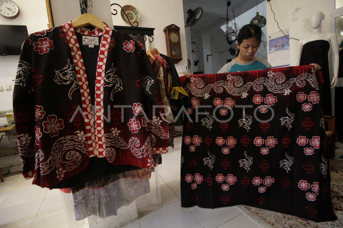 PESANAN KAIN BATIK DI SURABAYA MENINGKAT ANTARA Foto