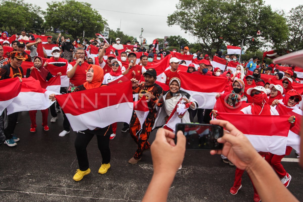 GERAKAN PEMBAGIAN SATU JUTA BENDERA MERAH PUTIH