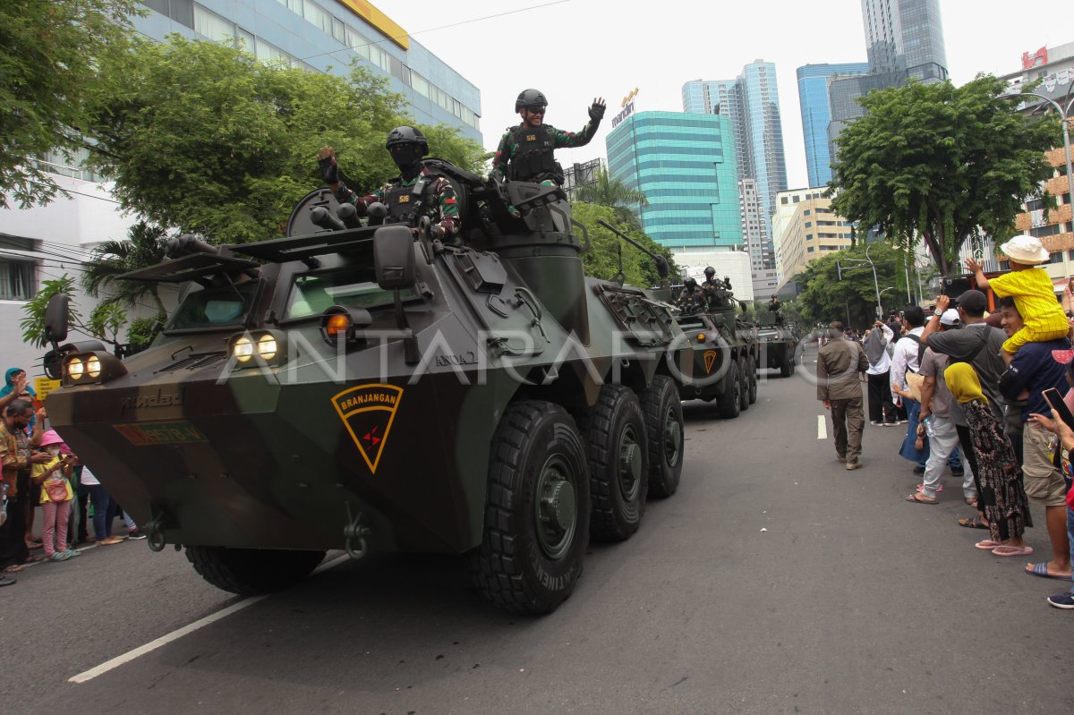 PARADE SURABAYA JUANG