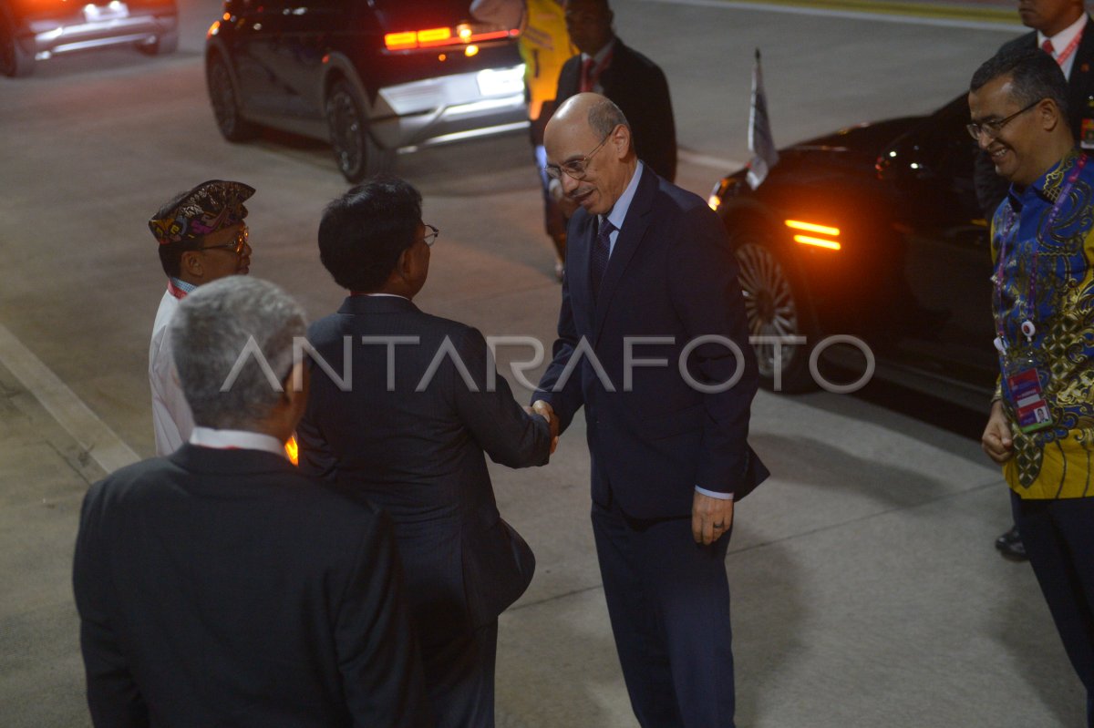 KEDATANGAN PRESIDEN ISDB DI BALI | ANTARA Foto