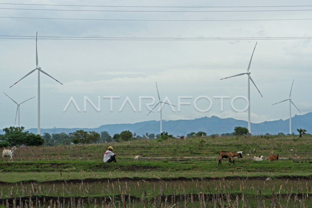 TARGET KAPASITAS PEMBANGKIT ENERGI BERSIH
