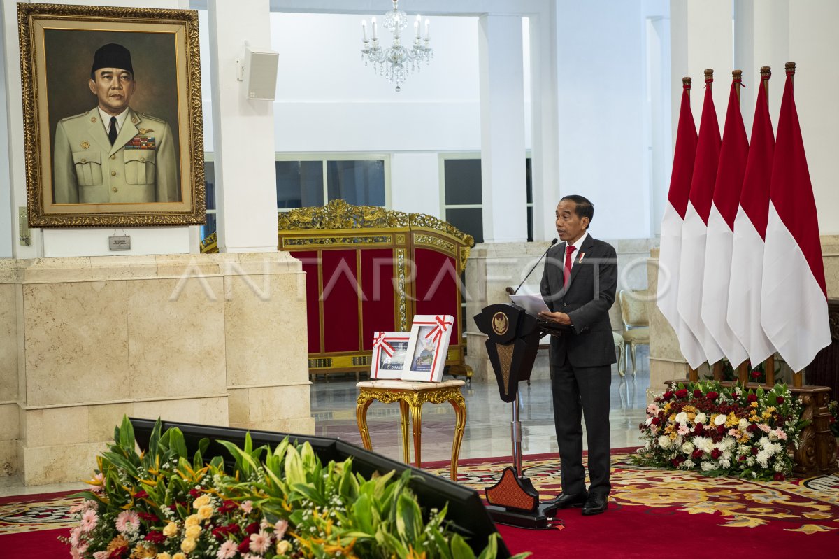 PENYERAHAN DAFTAR ISIAN PELAKSANAAN ANGGARAN | ANTARA Foto