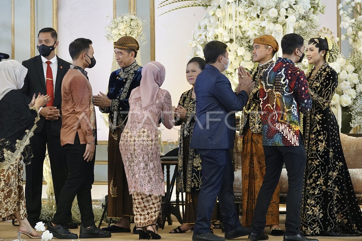 Tasyakuran Pernikahan Kaesang Erina Di Pura Mangkunegaran Antara Foto 9733
