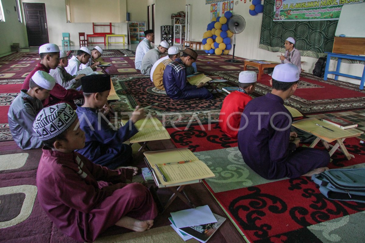 PESANTREN KILAT PADA BULAN RAMADHAN | ANTARA Foto